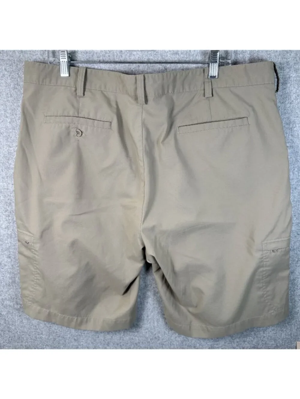 Nike Golf Size 38 Mens Shorts Beige Lightweight‎ Thin Dri-Fit Flat Front Stretch